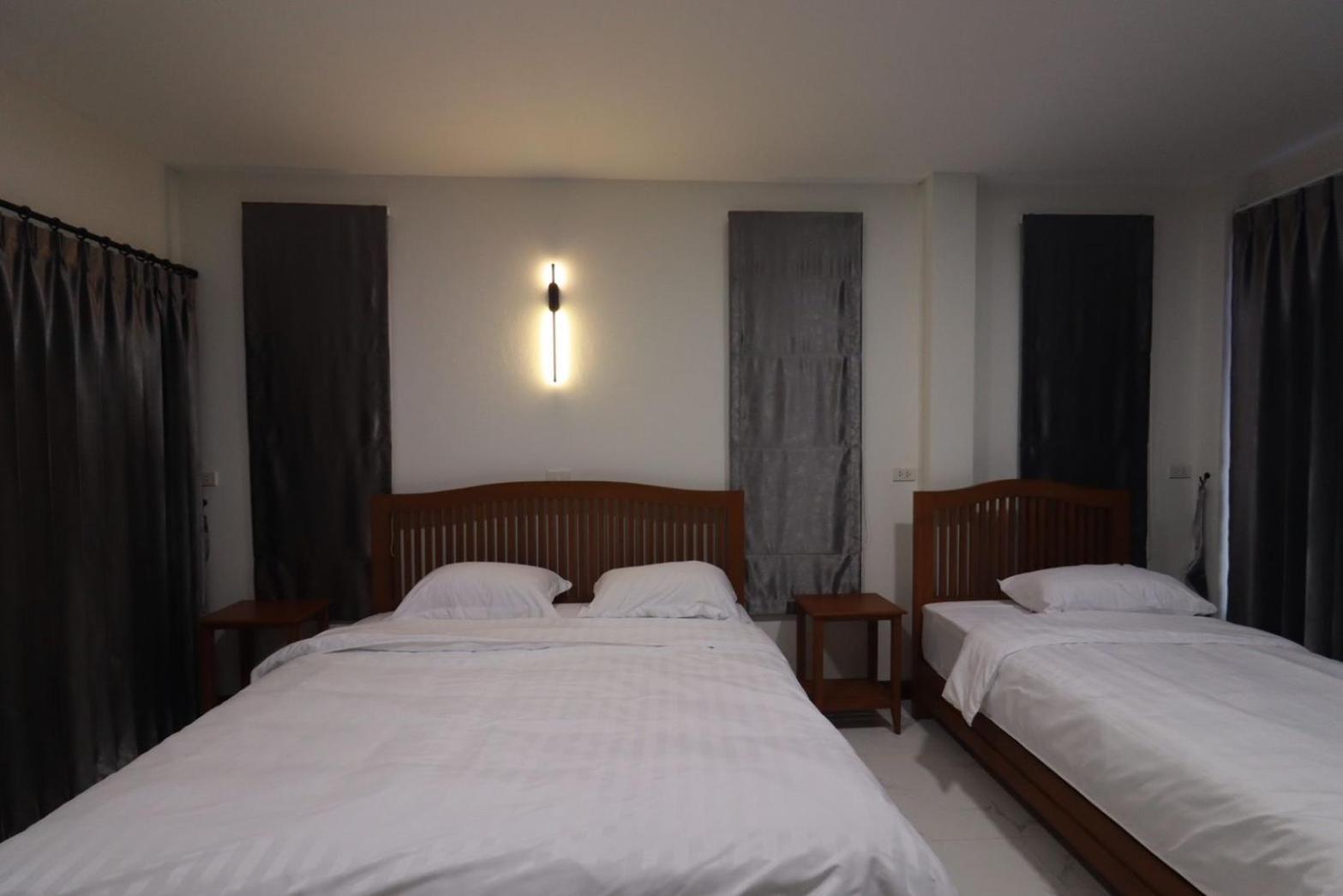 Bk Hotel 매사리앙 외부 사진